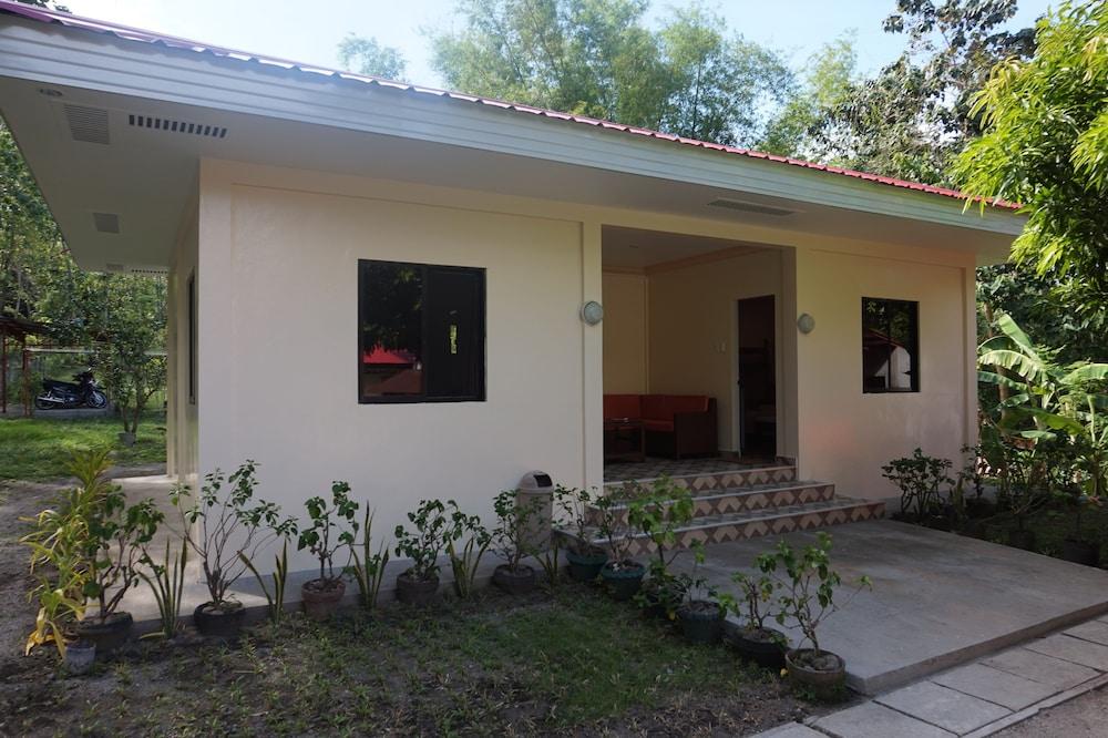 Wellbeach Dive Resort Zamboanguita  Ngoại thất bức ảnh