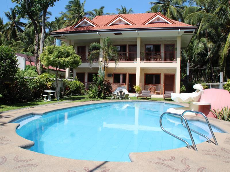 Wellbeach Dive Resort Zamboanguita  Ngoại thất bức ảnh