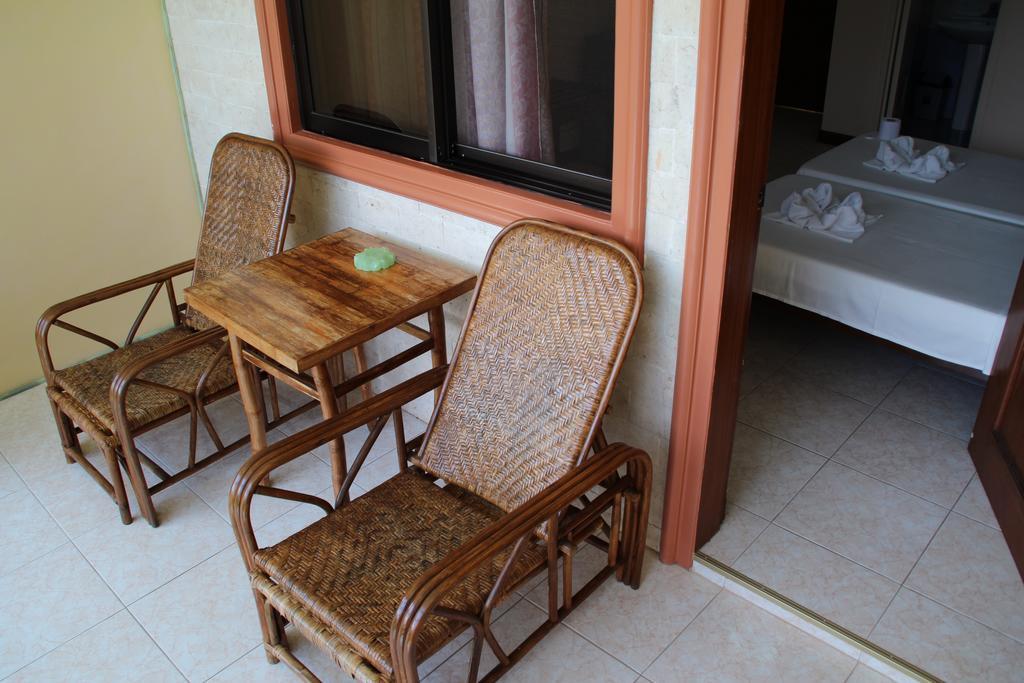 Wellbeach Dive Resort Zamboanguita  Ngoại thất bức ảnh
