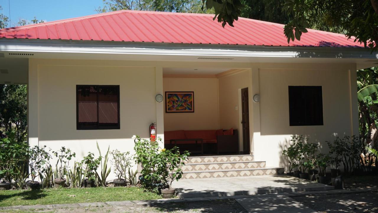 Wellbeach Dive Resort Zamboanguita  Ngoại thất bức ảnh